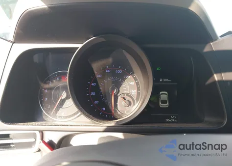 2023 Hyundai Elantra Sel z USA, uszkodzony, nr VIN KMHLM4AG2PU627964